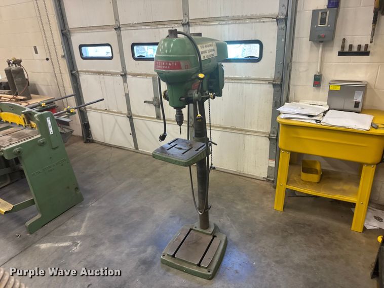 Cincinnati drill press - EW4879