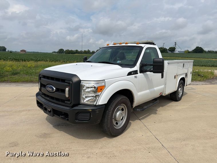 2012 Ford F350 Super Duty utility bed pickup truck - EX4516