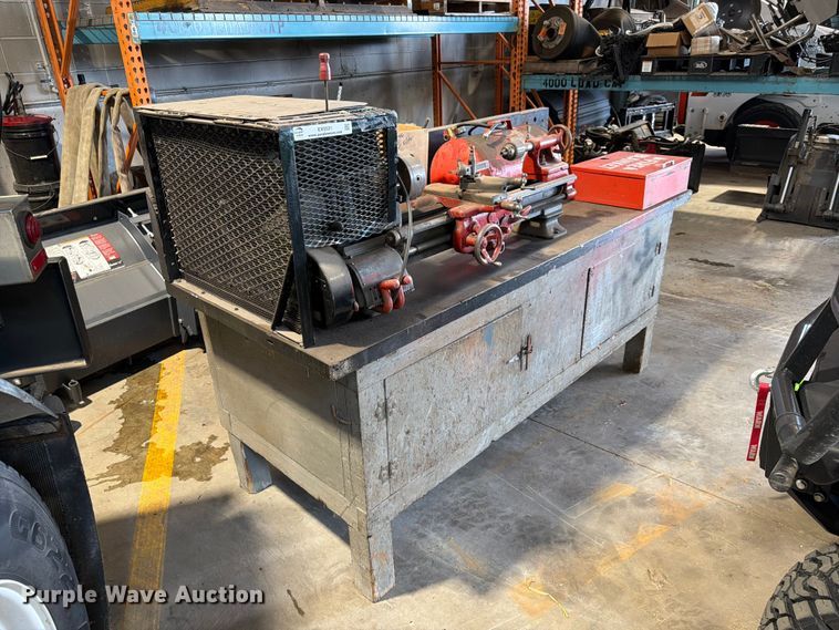 South Bend Lathe Works A lathe - EX5531