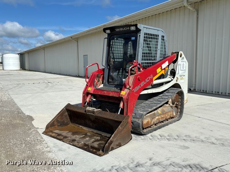 2016 Takeuchi TL8 tracked skid steer loader - FC1704