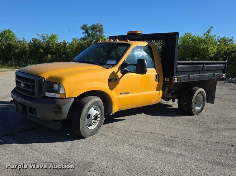 2003 Ford F350 Super Duty XL dump flatbed pickup truck - FH6176