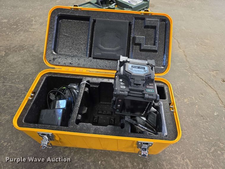 Fujikura FSM-60S optical fiber fusion splicer - FH6192