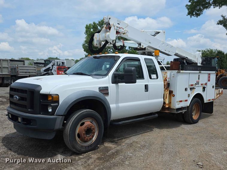 2009 Ford F550 Super Duty bucket truck - FI0988