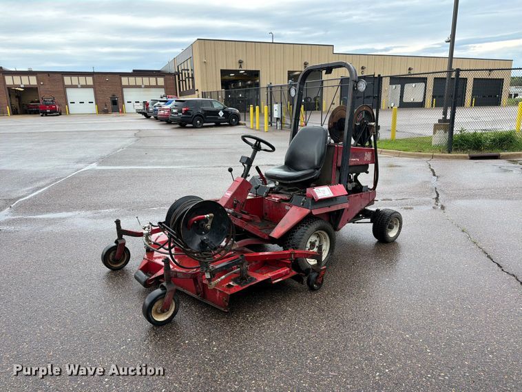2018 Toro Groundsmaster 345 surface cleaner - FK0267