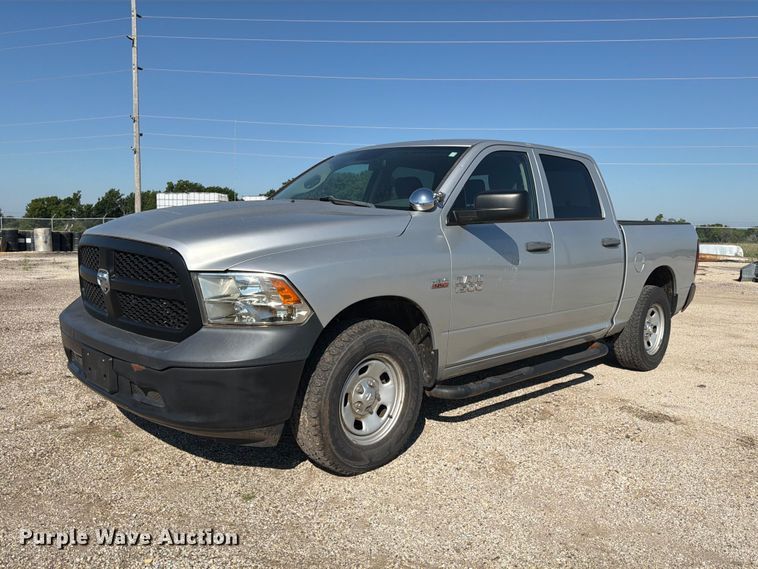 2014 RAM 1500 Crew Cab pickup truck - NJ9051