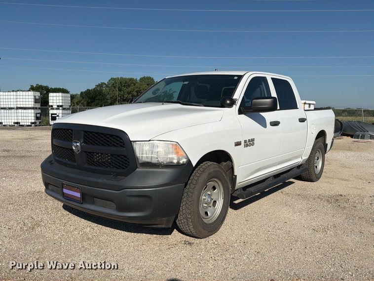 2016 RAM 1500 Crew Cab pickup truck - NJ9052