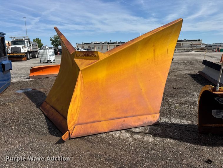 Balderson BV11 V plow - NJ9088
