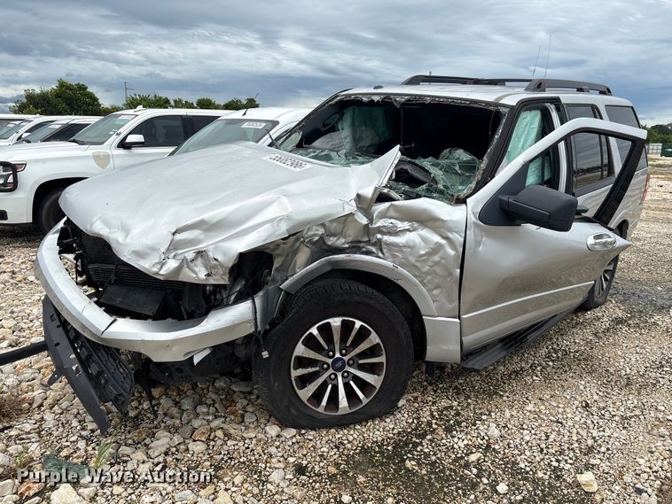 2015 Ford Expedition SUV - YA3676