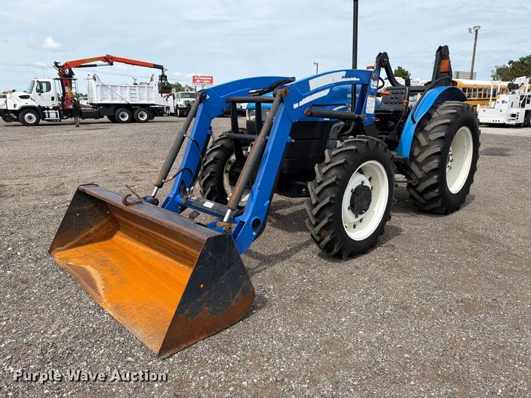 New Holland 55 Workmaster MFWD tractor - EG9229