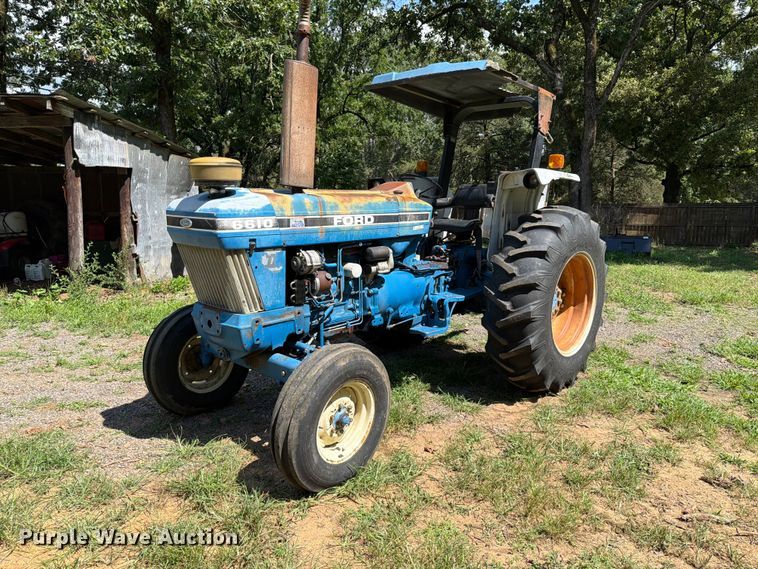 Ford EA414C tractor - EQ8028