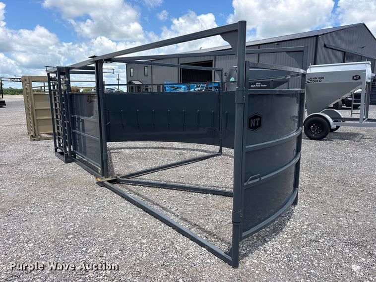 NT Farm and Ranch LF Sweep Tub squeeze chute - ET2243