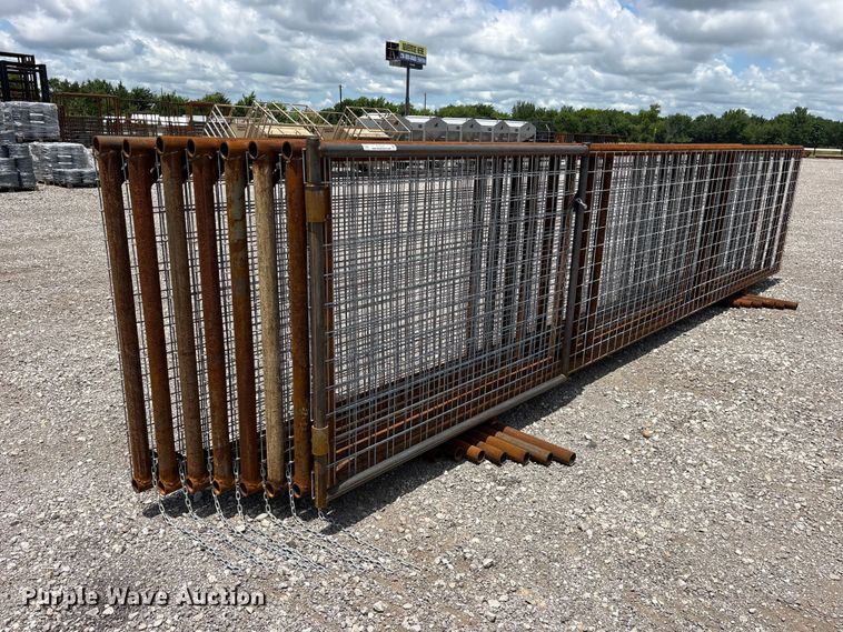 (8) NT Farm and Ranch livestock panels - ET2246