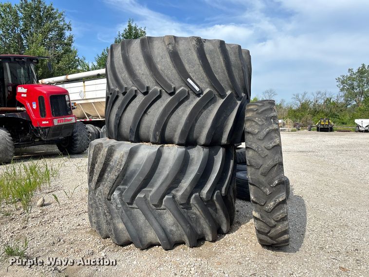 (3) tires - FC1759