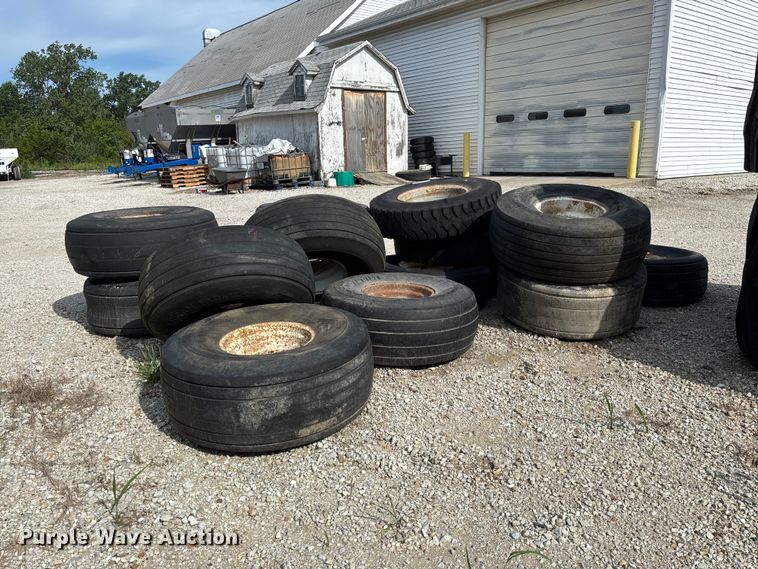 (15) tires and wheels - FC1760