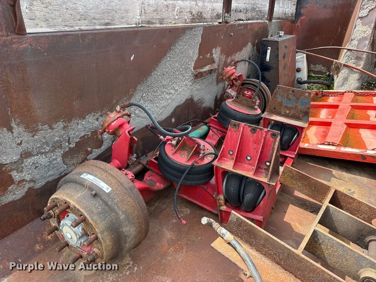 Steerable pusher axle - EN0373