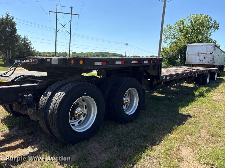1997 Trail King Industries TK70LCS-482 drop deck equipment trailer - ET2067