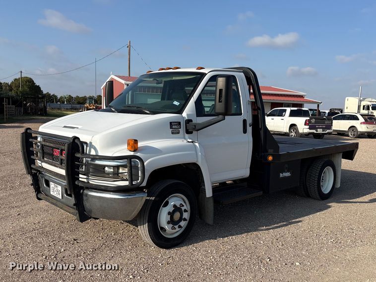 2007 GMC C5500 flatbed truck - FC2440