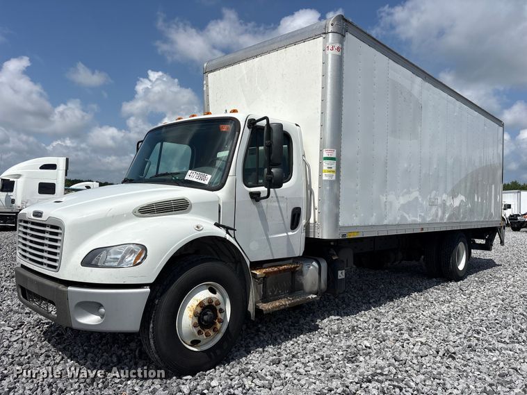 2021 Freightliner Business Class M2 box truck - YA2732