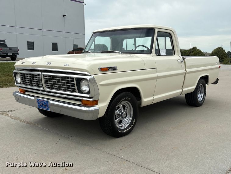 1970 Ford F100 pickup truck - DO5308