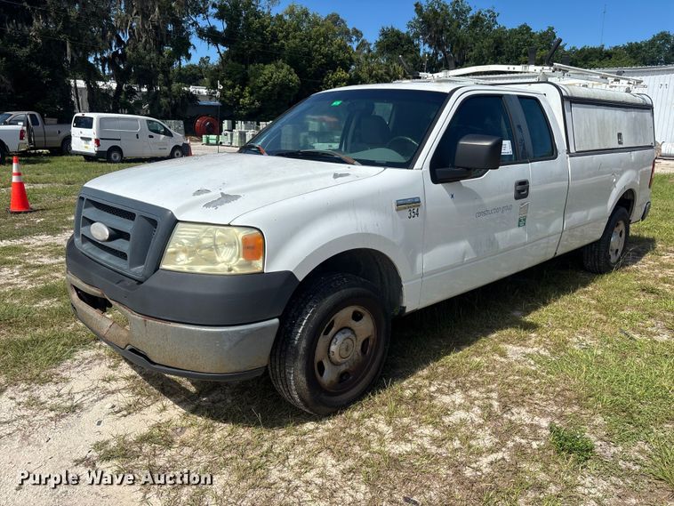 2007 Ford F150 Ext. Cab pickup truck - DU6357