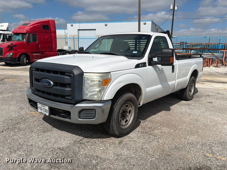2016 Ford F250 Super Duty pickup truck - ED5338