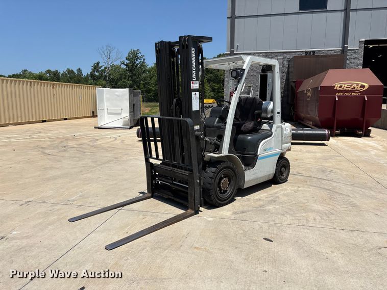 2017 UniCarriers PF50 forklift - EF1266