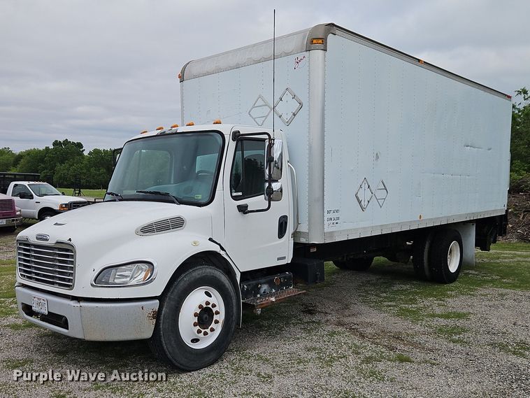 2006 Freightliner  Business Class M2 box truck - EO7282