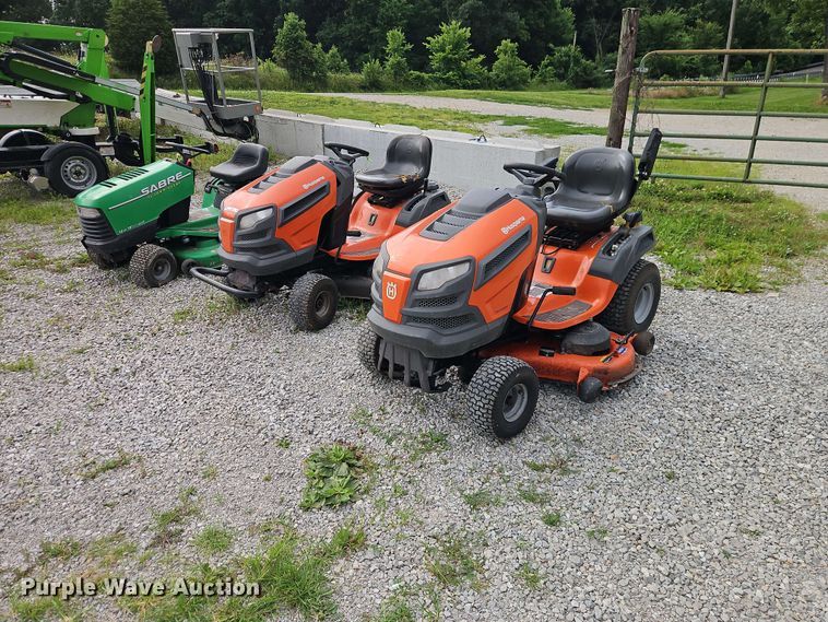 (3) lawn mowers - EO8534