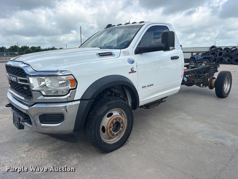 2019 RAM 5500 truck cab and chassis - ET2261