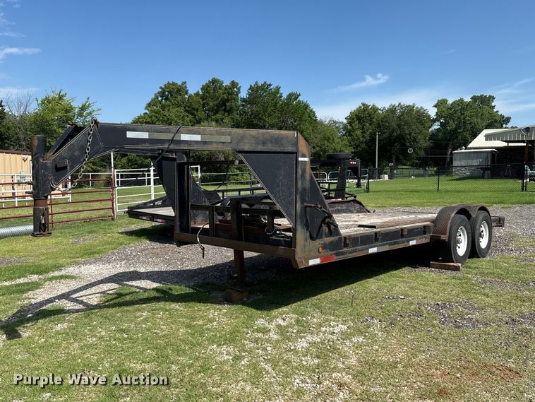 Shop built equipment trailer - ET6400