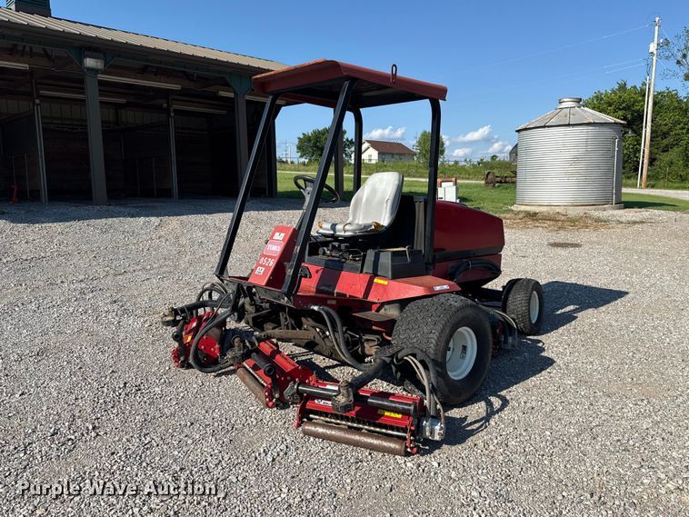 Toro 5500D reel mower - ET6449