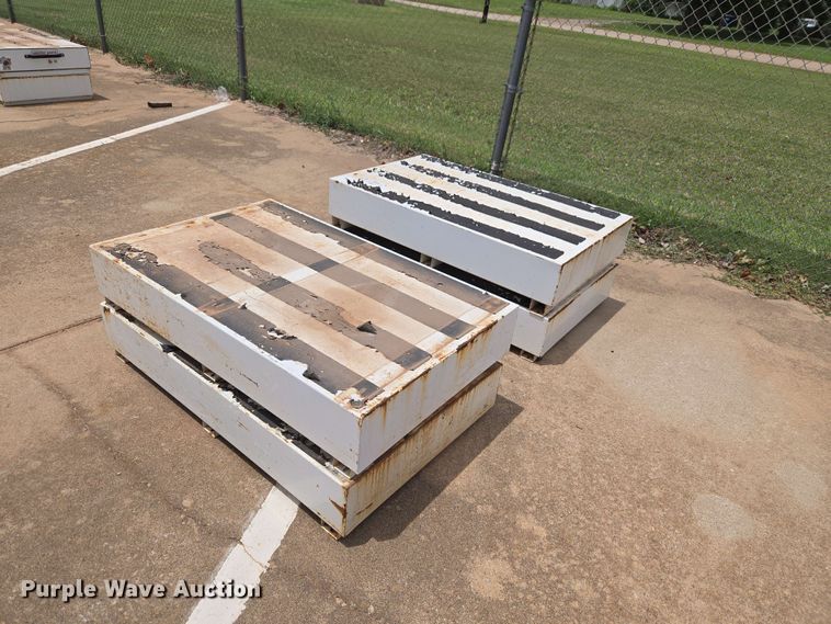 (4) Weatherguard PackRat bed storage - EW0399