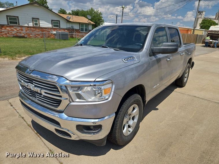2021 RAM 1500 Bighorn Crew Cab pickup truck - EW0457