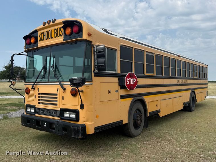 2010 Blue Bird All American school bus - EW4016