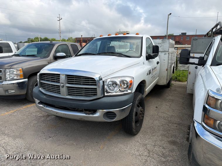 2007 Dodge Ram 3500 utility bed pickup truck - EX4545
