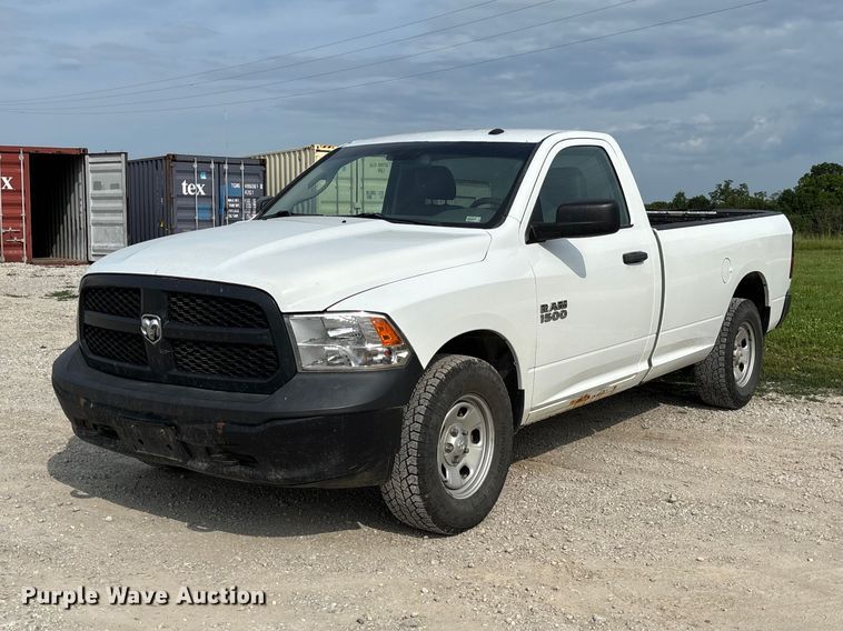 2016 RAM 1500 pickup truck - FC1726
