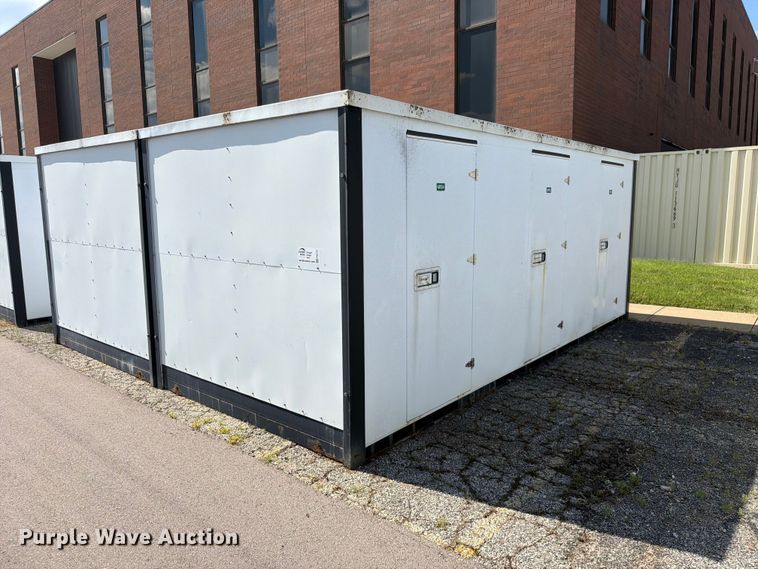 (2) storage containers - FN5737