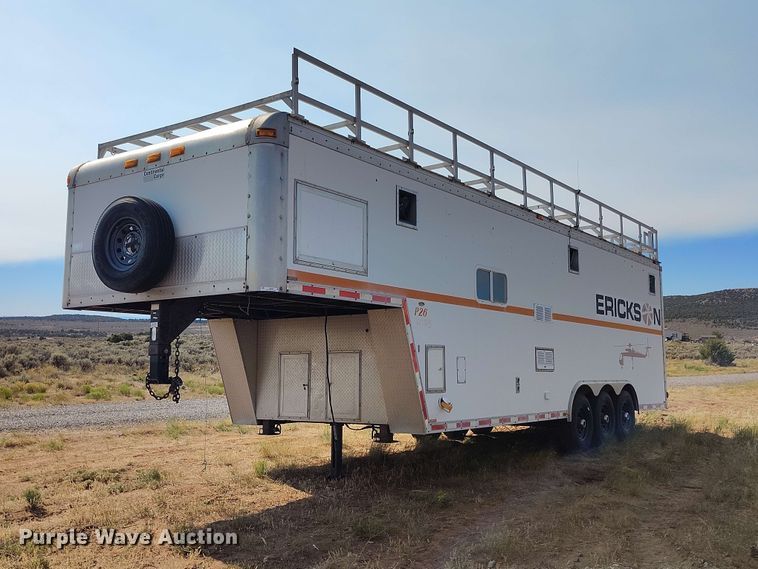 2004 Forest River Continental enclosed cargo trailer - IH9460