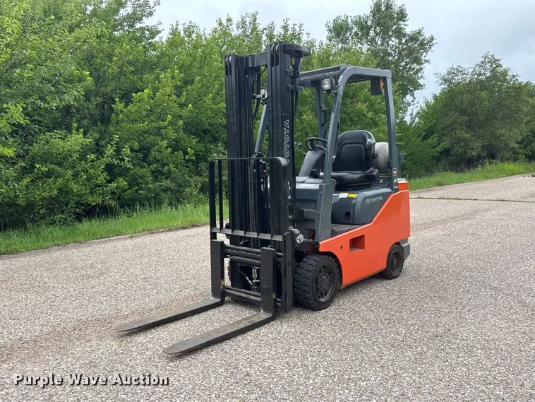 2022 Toyota 8FGCSU20 forklift - NJ9170