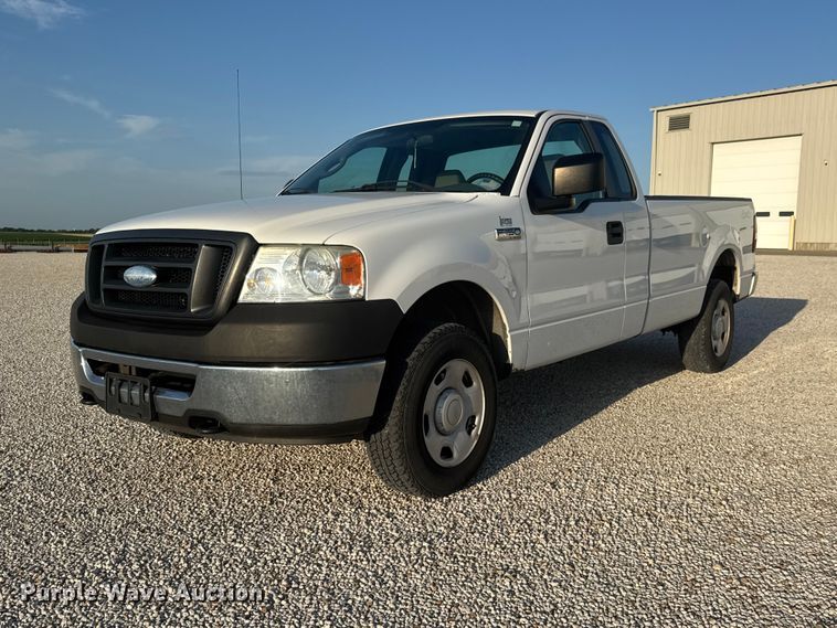 2007 Ford F150 pickup truck - NJ9172