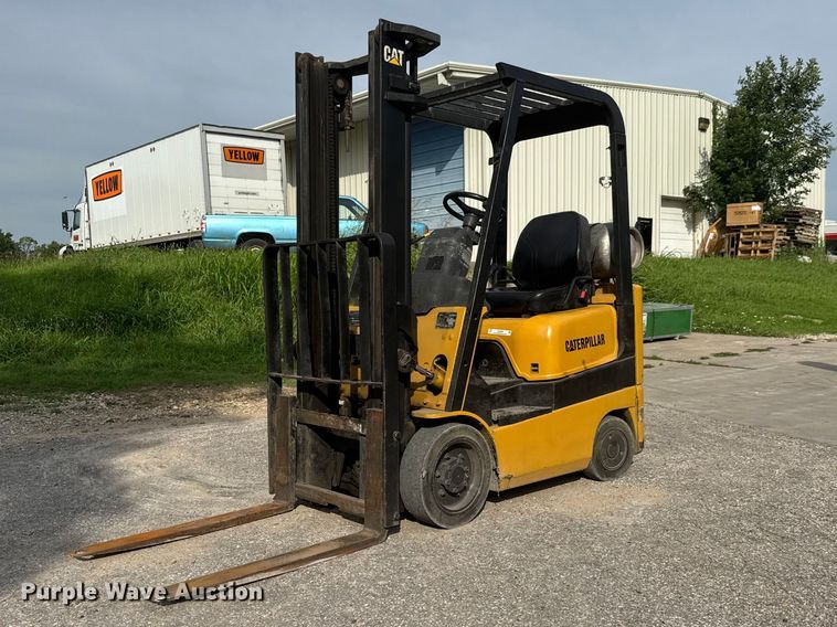 Caterpillar GC15K forklift - NJ9208