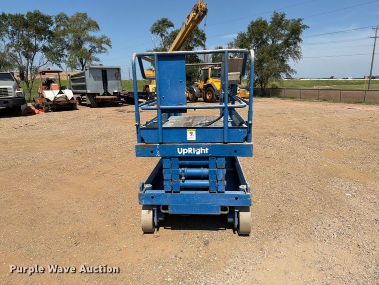 Upright 26N scissor lift - DQ0031