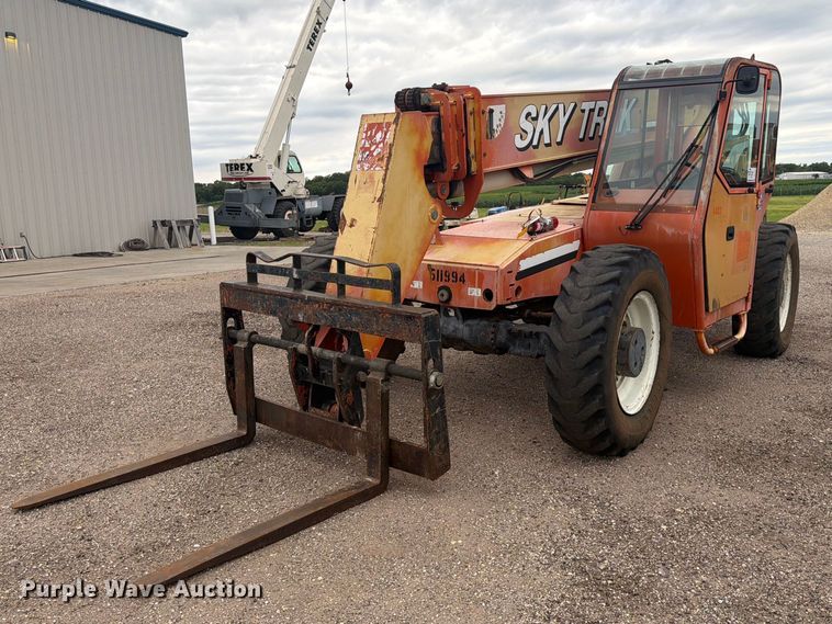 2004 Sky Trac 8042 telehandler - DQ7870