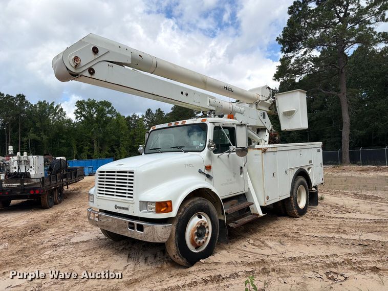 1992 International 4700 bucket truck - ED5325