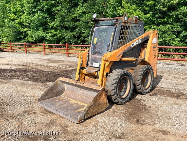 2010 Case 410 skid steer loader - ED5406