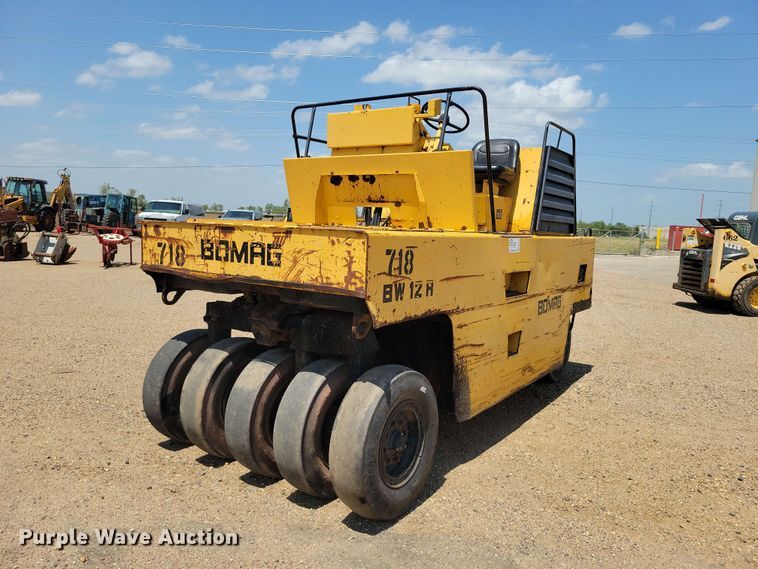 1988 Bomag BW12R pneumatic roller - EE1114