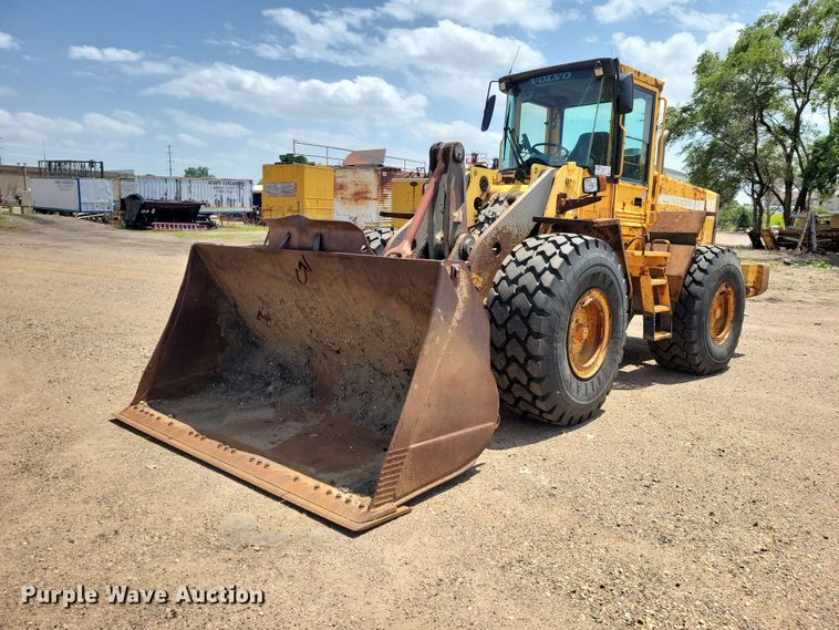 1999 Volvo L120C wheel loader - EE1117