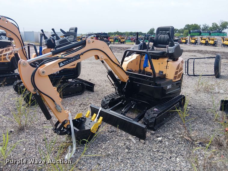 2024 Erie Industries EM15 mini excavator - EE1482