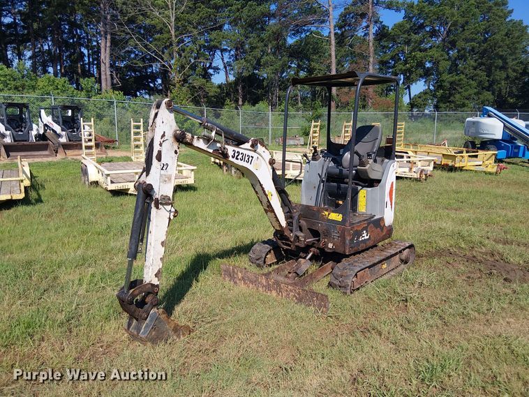 2018 Bobcat E20 mini excavator - EE1631