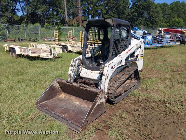 2018 Bobcat T450 tracked skid steer loader - EE1633